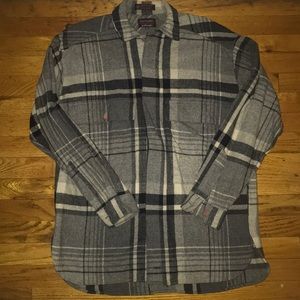 100% Pure Virgin Wool Men’s Button Up Shirt